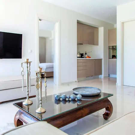 Omicron & White - Offwhite Vila Vasiliki